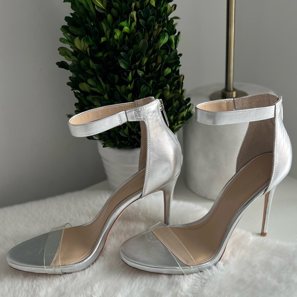 Vince Camuto ‘Imagine’ Silver Stiletto - Picture 3 of 17